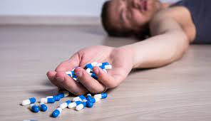 مسموميت دارويي